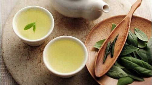 孕期喝茶指南：宜綠不宜紅，宜淡不宜濃，這3種淡茶可以飲